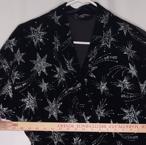 Victoria's Secret Velour Robe Womens XS/S Black Silver Sparkle Stars Logo Belt - Picture 6 of 9